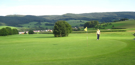 GOLF absolute: Golf- & Landclub Buchenhof Hetzbach